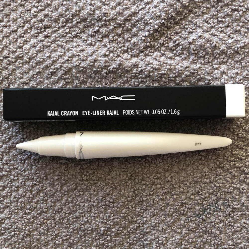 MAC EyeLiner Kajal Crayon-GONE BLANC